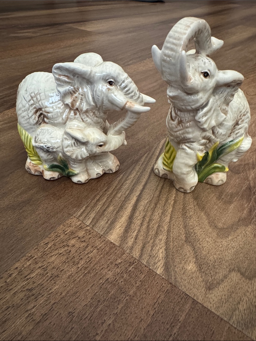 Fitz and Floyd Ceramic Elephant Salt and Pepper Shakers